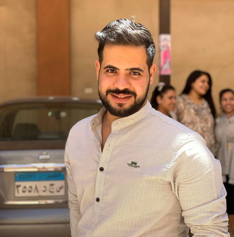 مينا
